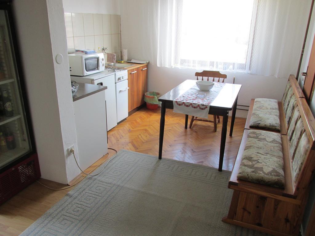 Country House Roman Doboj Buitenkant foto